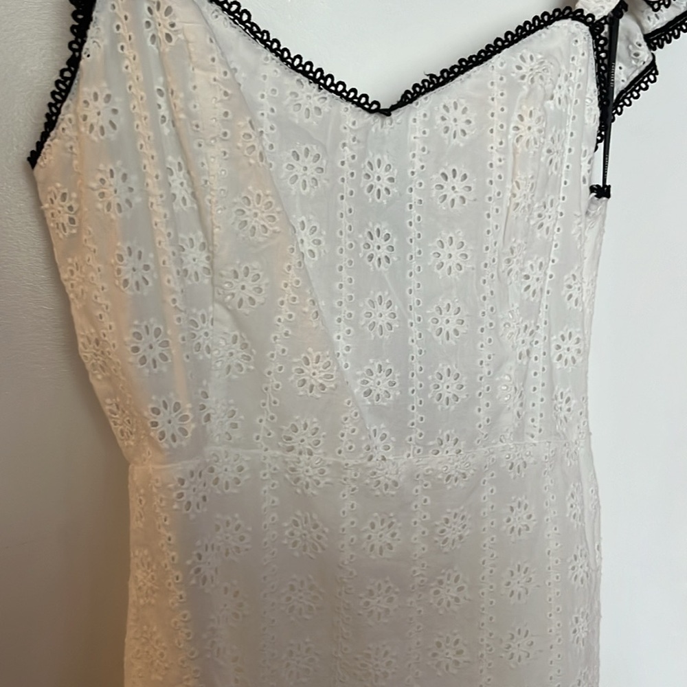 FOREVER 21 | Eyelet Lace Dress Sz M - Picture 6 of 7
